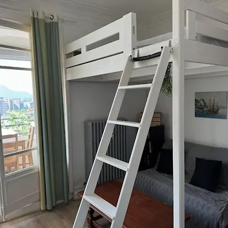 Le Rooftop Calme Et Terrasse A 1 Minute De La Gare Apartamento